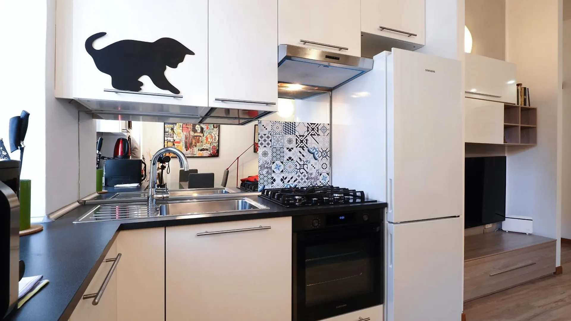 Primopiano - Palmaria Apartman Milánó